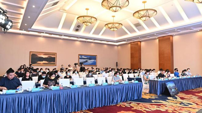 強(qiáng)化防控意識(shí)，構(gòu)筑堅(jiān)實(shí)防線——成都市會(huì)展業(yè)新冠肺炎疫情防控專項(xiàng)培訓(xùn)圓滿舉辦